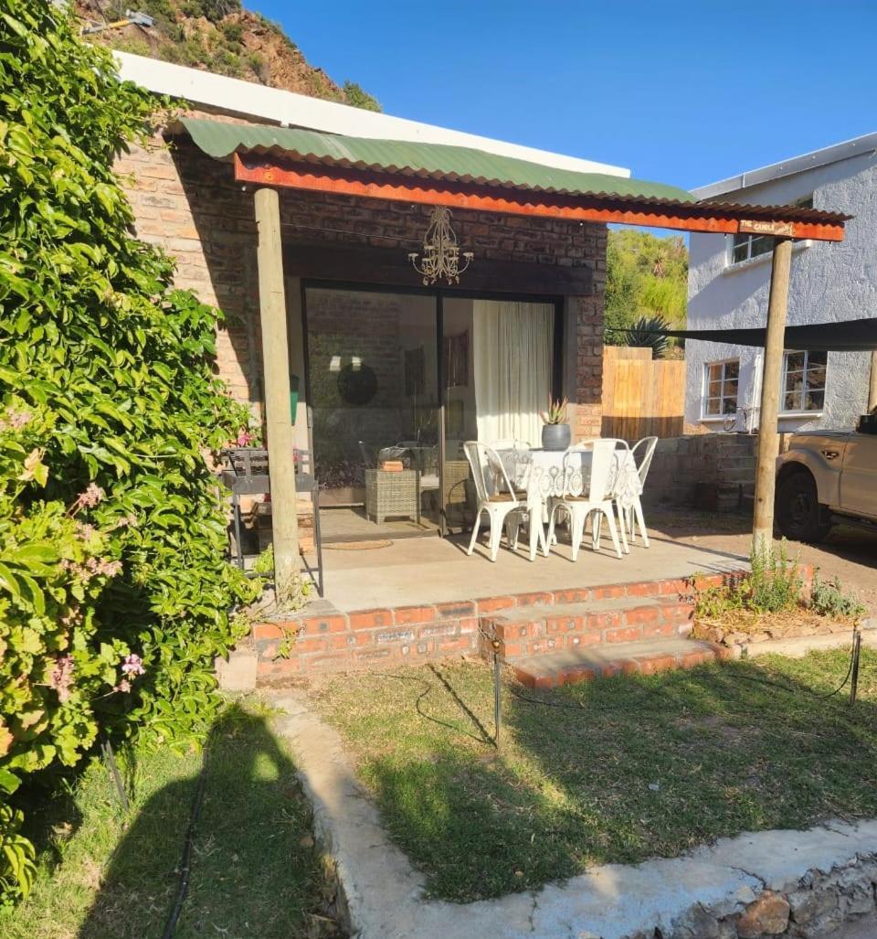 The Candle At Keurkloof Valley Family Farm Apartment *